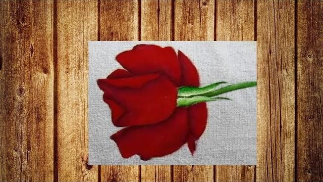 Rosa virada vermelha -Rosa roja filtró- Red rose