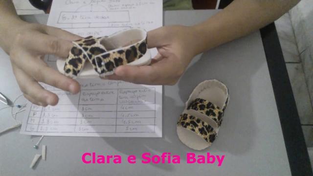 Sandália de bebê modelo nordestina em feltro feito a mão