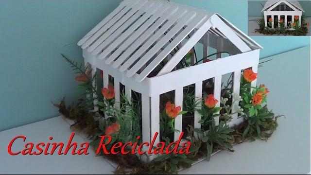 Mobile artesanal casinha para decoração de interiores e jardins