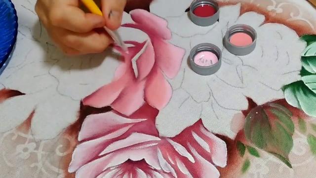 Pintando lindas rosas