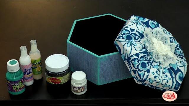 Alciana Rossi ensina a fazer caixa com forração em tecido e decoupagem