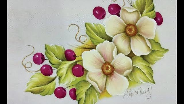 Como pintar flores en tela con cerezas