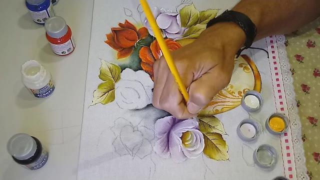 Roberto Ferreira – Aprenda a pintar Rosas