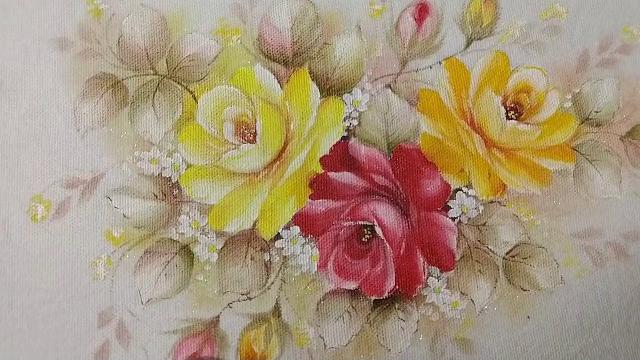 Aprenda Pintar Rosa Amarela e Folhas – Pintura em Tecido