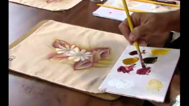 Pintando margaridas em tecido 2