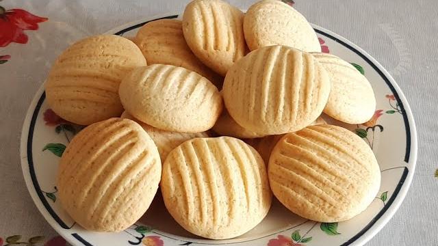 Biscoitos de Nata Deliciosa que Derrete na Boca