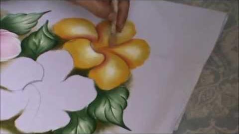 Pintando flores com Soraya Carneiro
