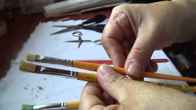 Aprenda a cortar seu pincel de pintura – Con Garcia