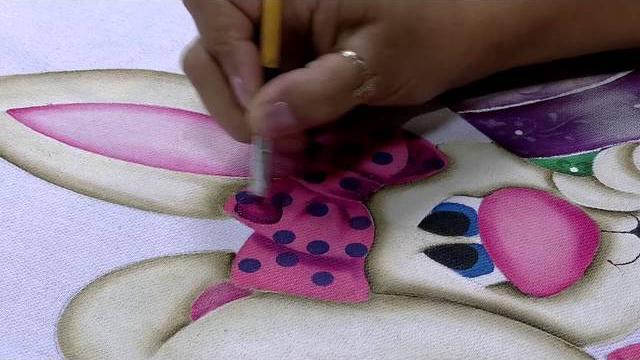 Pintura em tecido de coelho