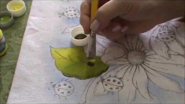 Pintura em Tecido para Iniciantes Flores e Folhas Parte I