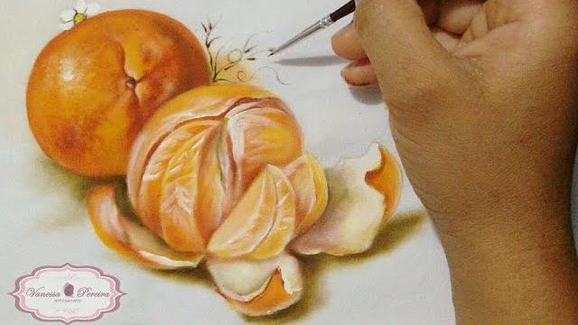 PINTANDO LARANJA / Painting Orange