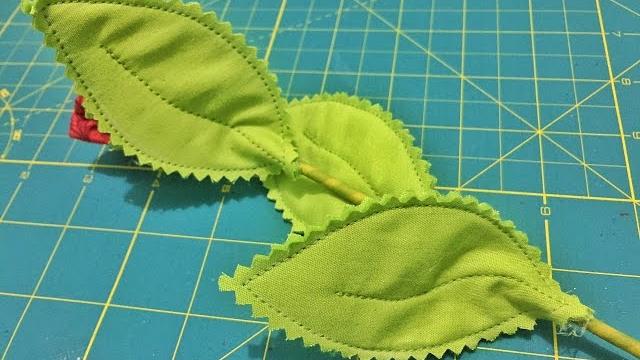 Como fazer Folhas de Tecido – How to make fabric leaves