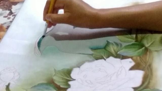 Pintando a Jarra com Rosas – Parte 2 – Pintura em tecido