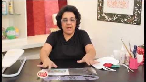 Alciana Rossi ensina Trabalhar um babador com as réguas da Isamara Custódio